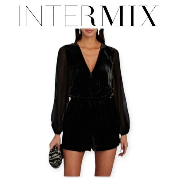 Revolve INTERMIX black velvet blouson sleeve romper by size 0 NWT black tie - Picture 1 of 14